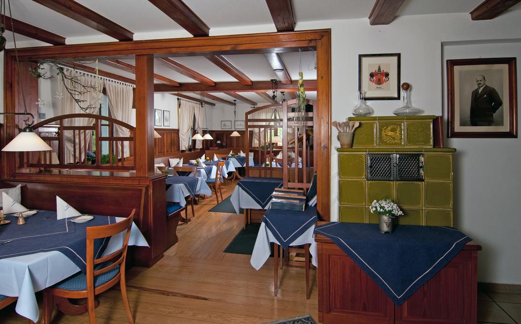 Gasthof Landhotel Hirsch Ostrach Exterior photo